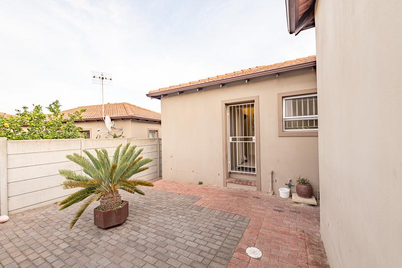 3 Bedroom Property for Sale in Brackenfell South Western Cape